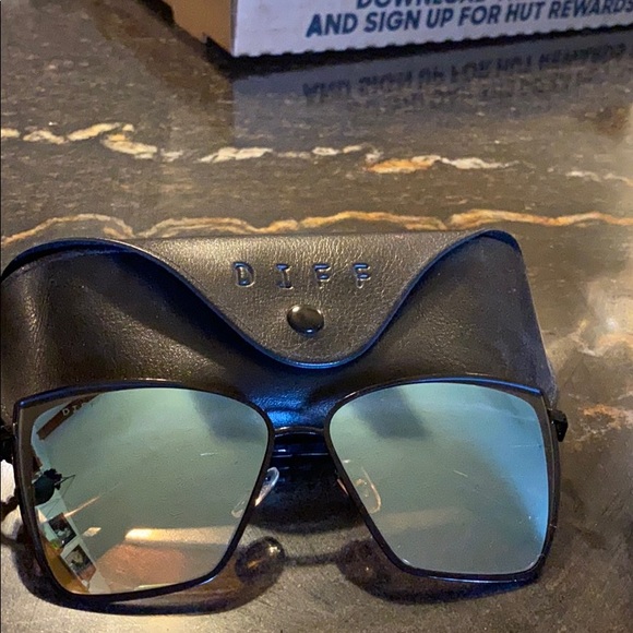 Diff Eyewear Accessories - Sunglasses